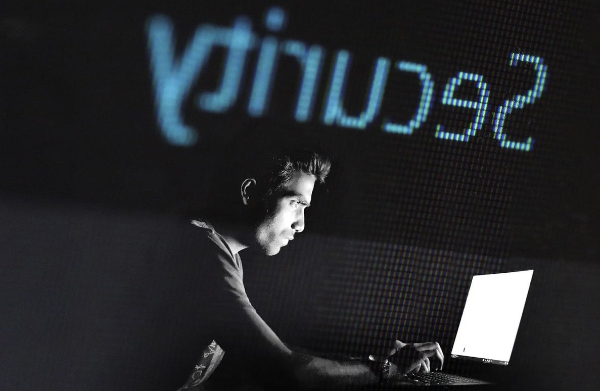 webhook code laptop